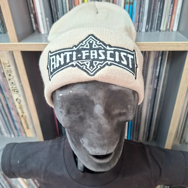 anti-fascist-bolt-thrower-tribute-bonnet-beige-phosphorescent image 1