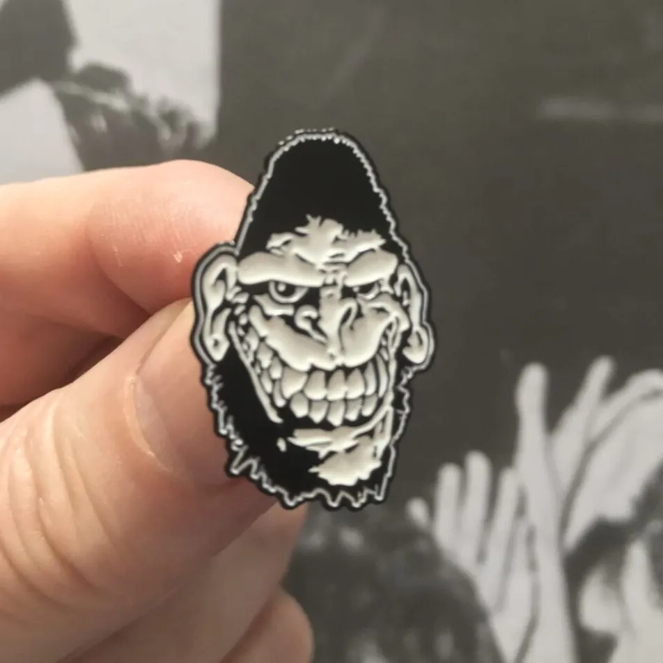 gorilla-biscuits-pin-s-mail-petit-30mm image 1