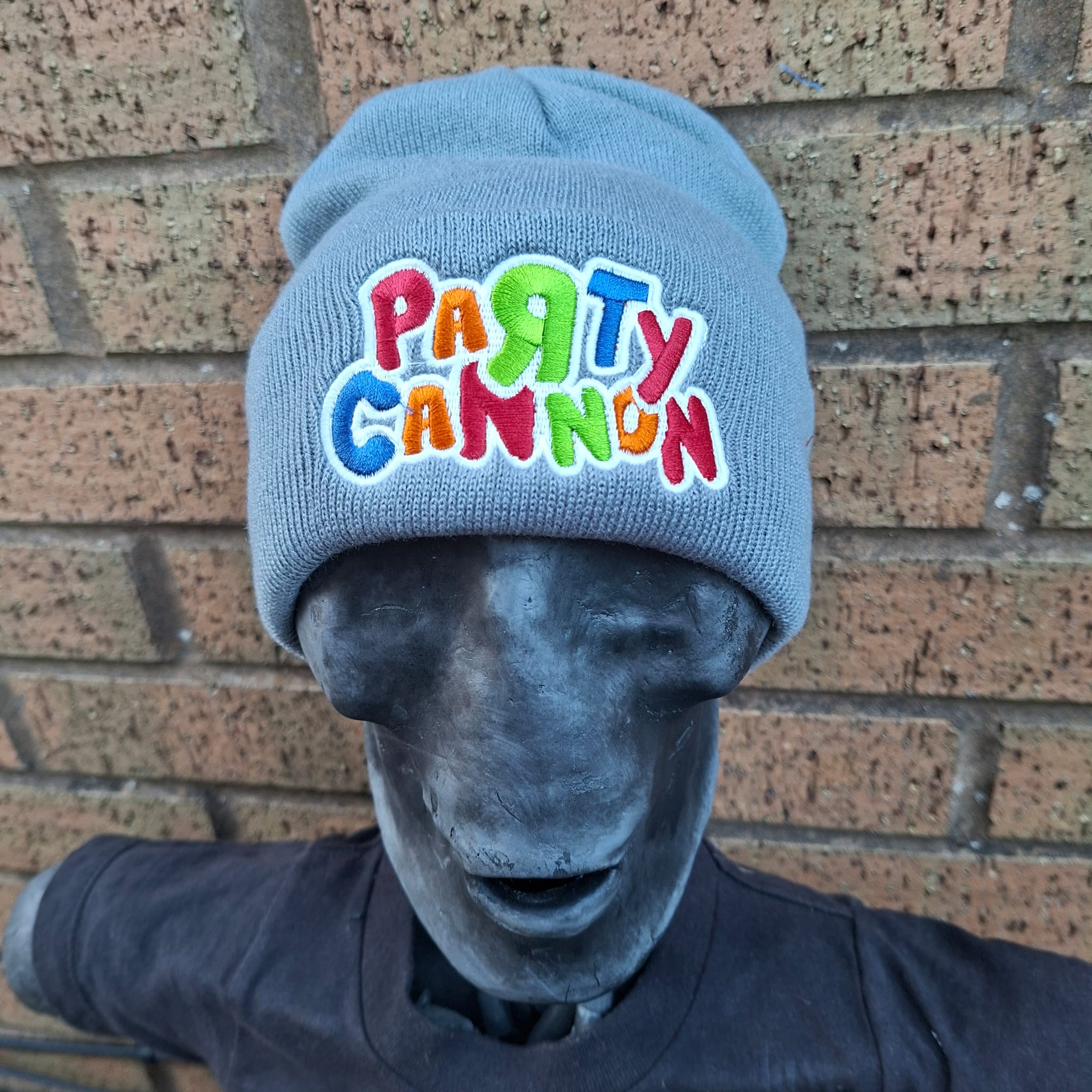 party-cannon-logo-bonnet-beanie-gris-clair-phosphorescent image 3