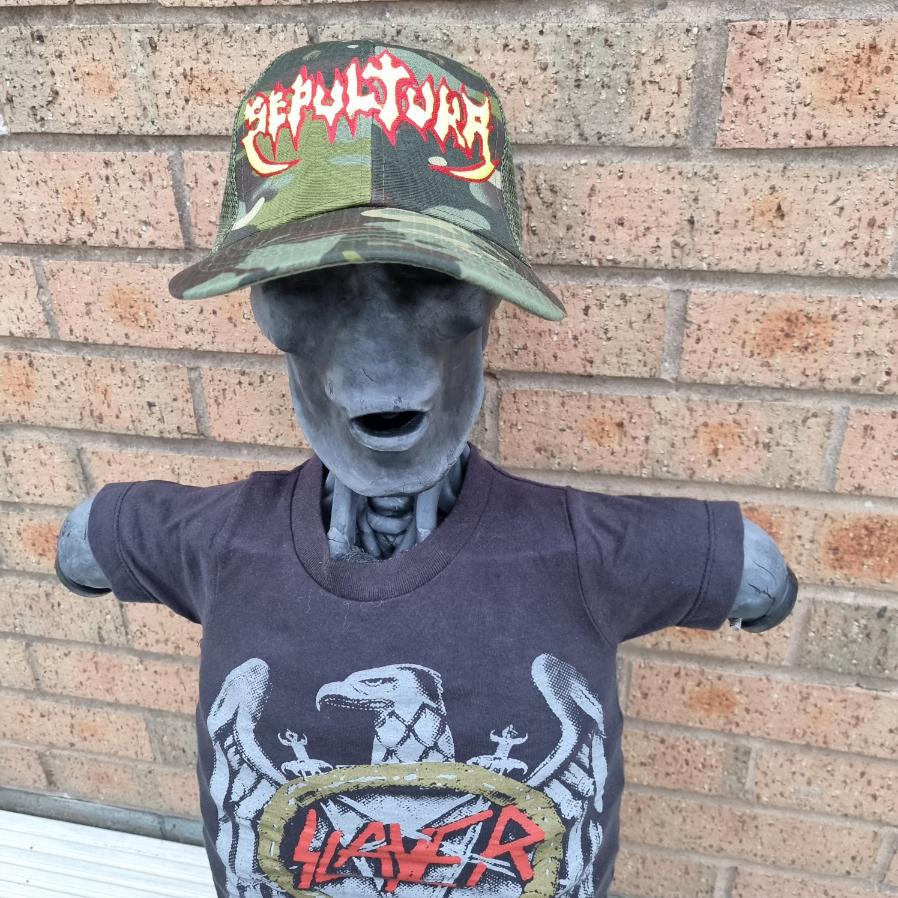 sepultura-old-casquette-trucker-camo-logo-phosphorescent image 2