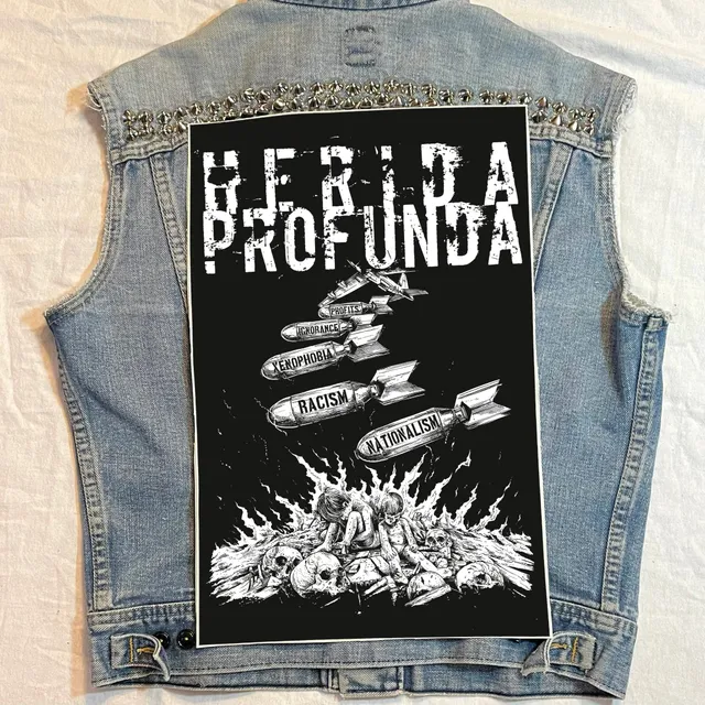 herida-profunda-refugees-welcome-backpatch-dos image 1