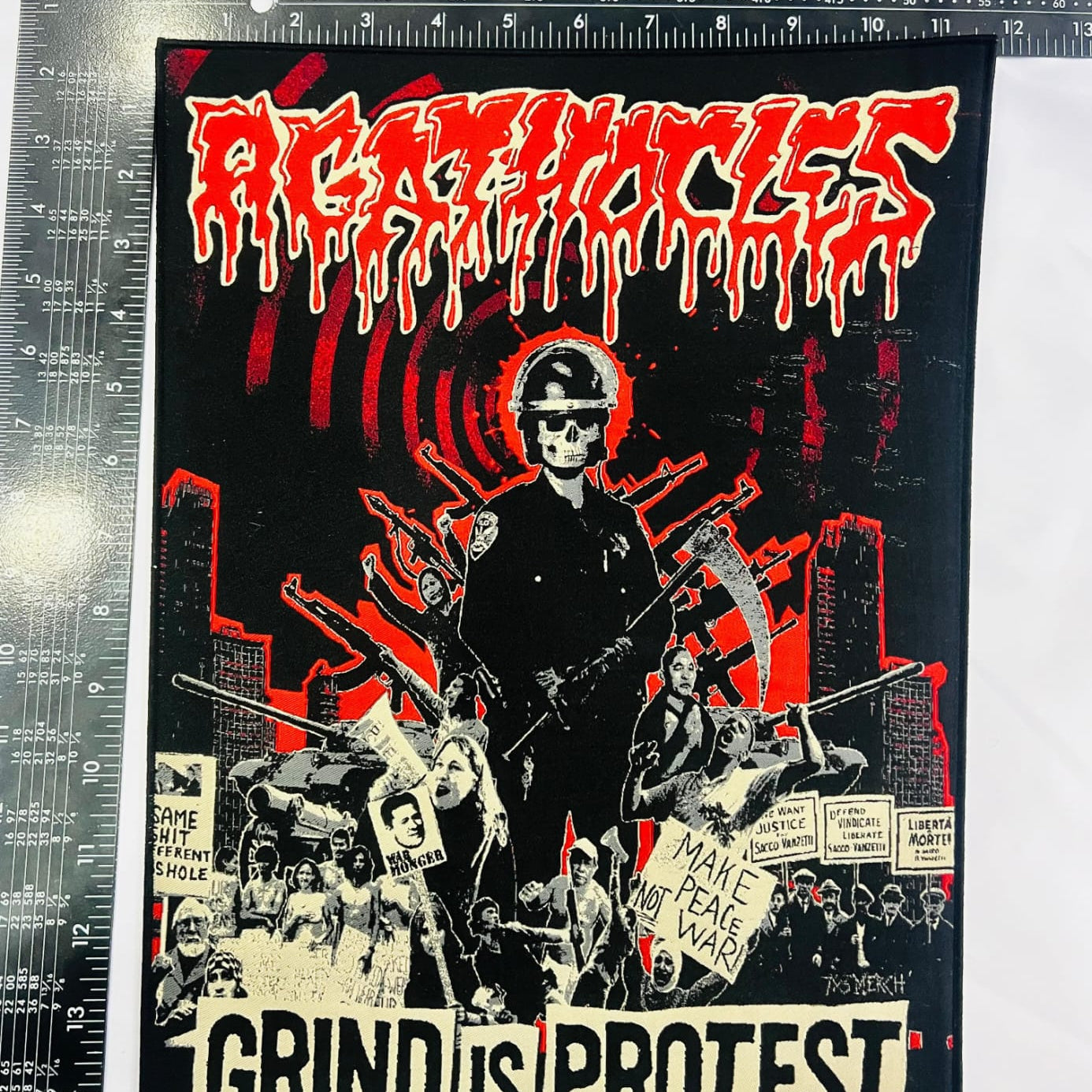 agathocles-grind-is-protest-backpatch-tiss-bordure-noire image 3