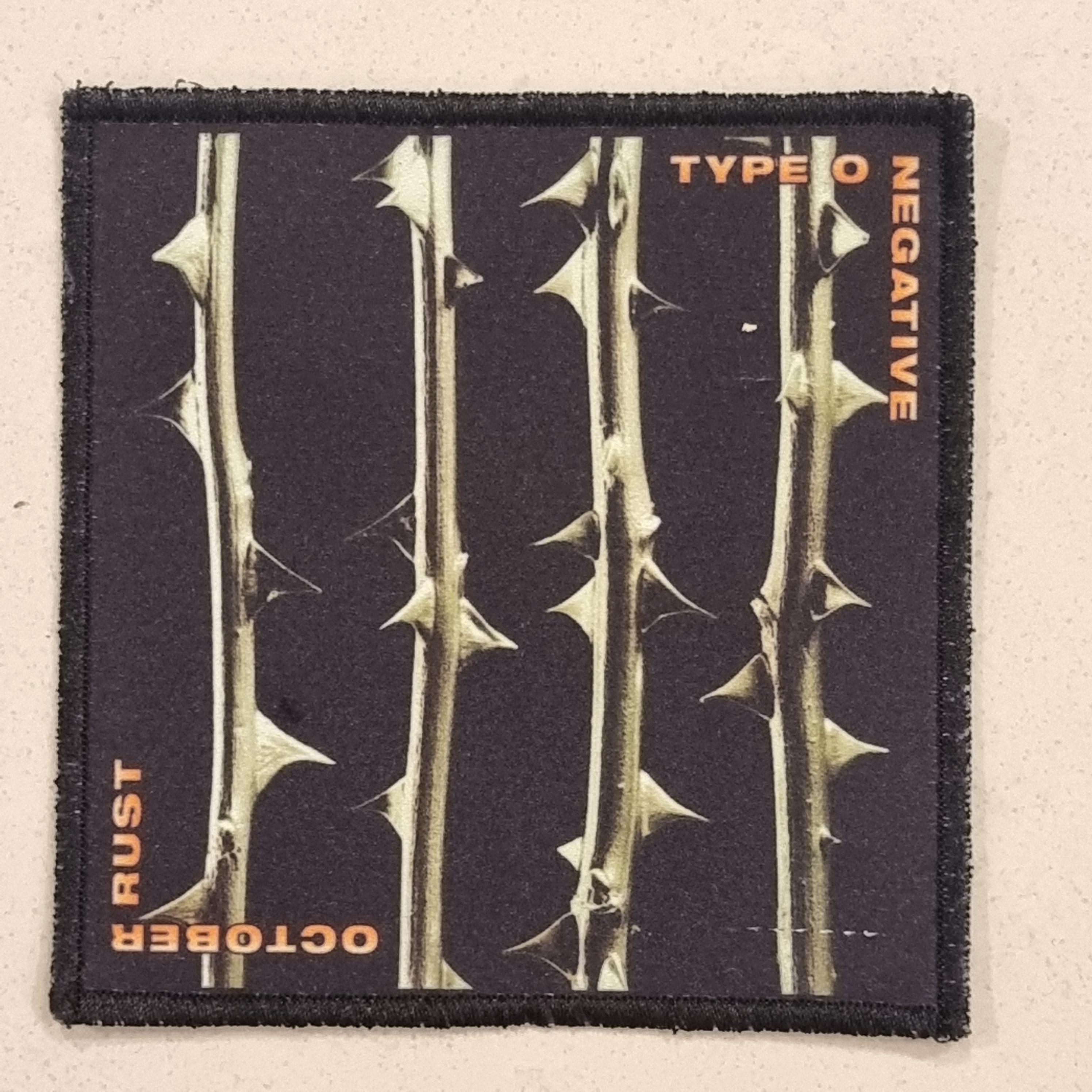 type-o-negative-october-rust-patch-petit-cusson-gothique image 1