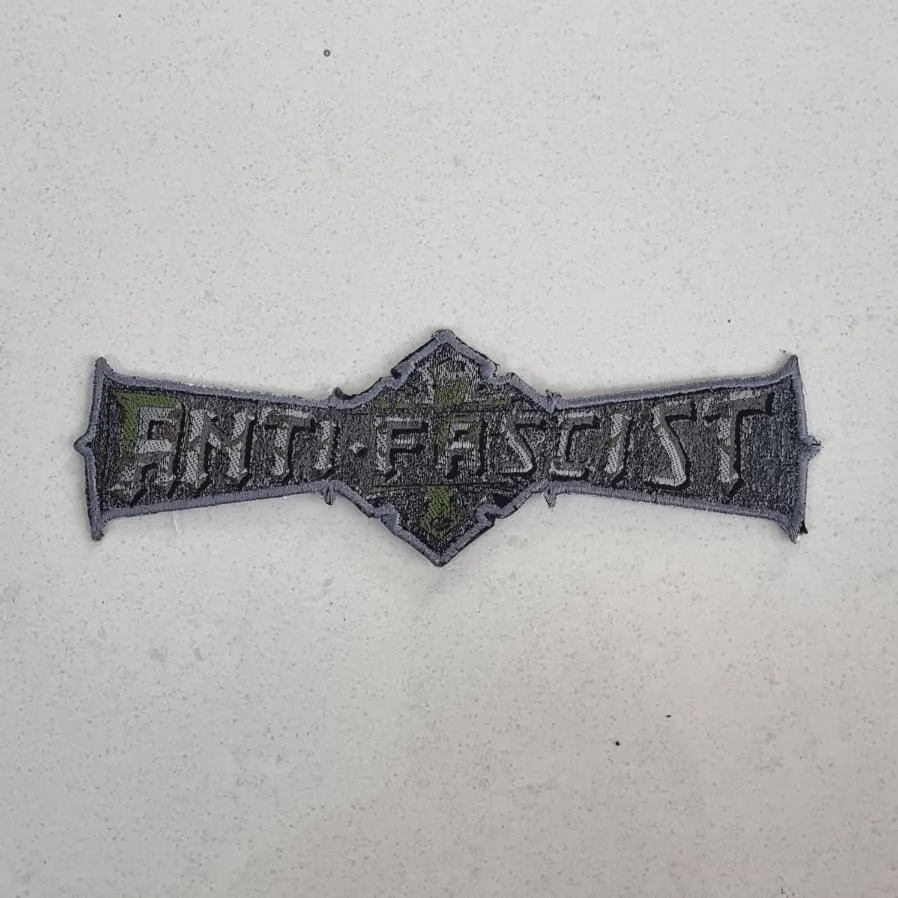 bolt-thrower-anti-fascist-patch-tiss-thermocollant-13-cm image 1