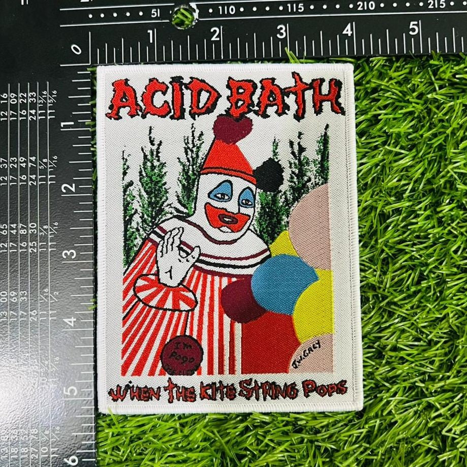 acid-bath-when-the-kite-string-pops-patch-tiss-bordure-rouge image 5