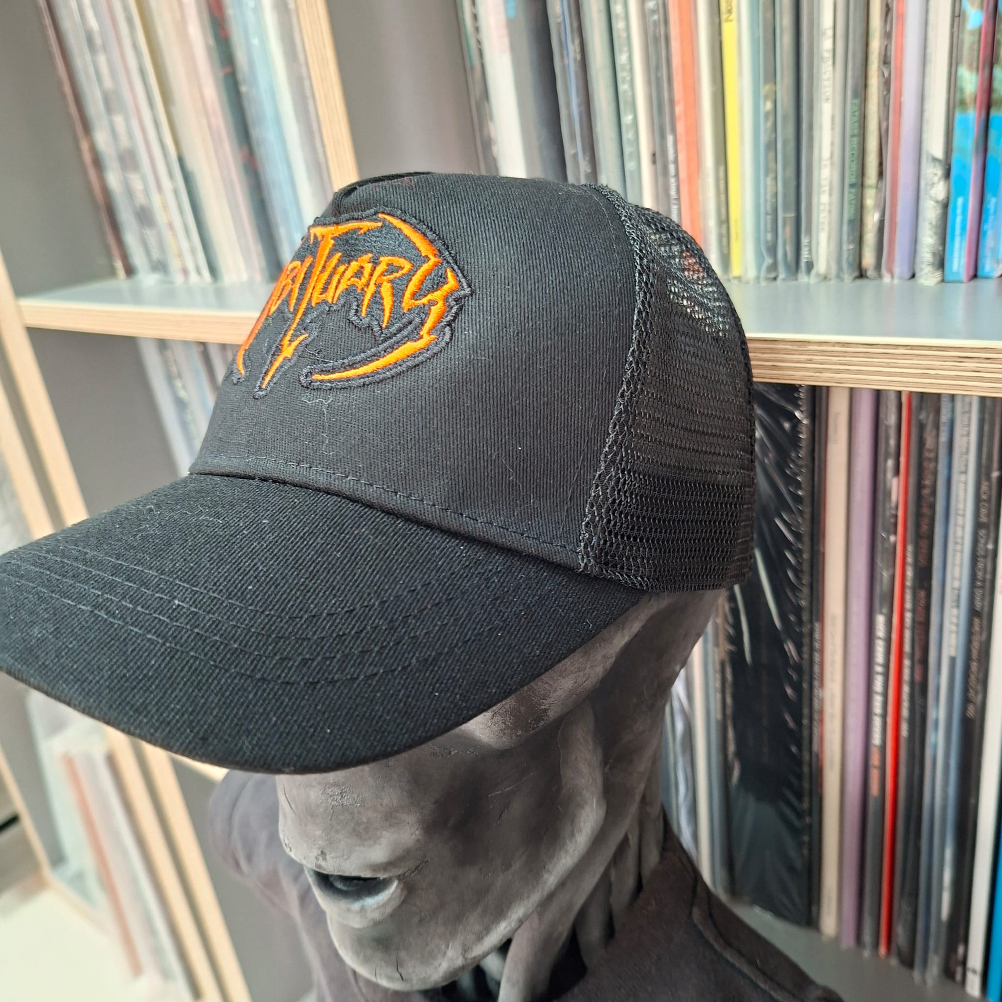 obituary-logo-casquette-trucker-orange image 3