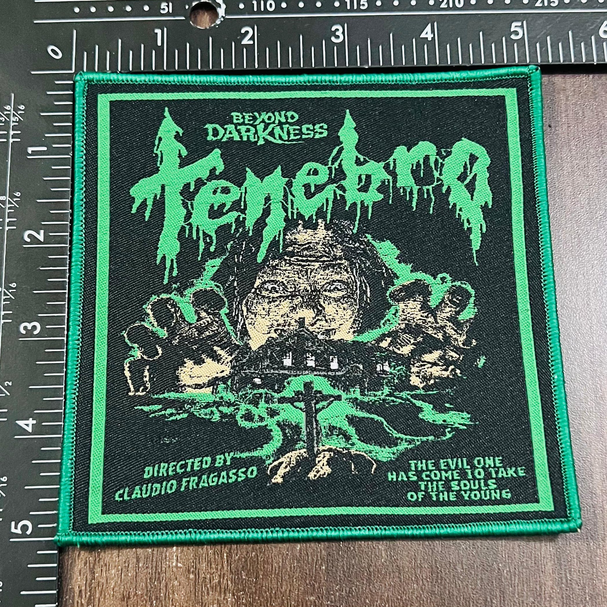 tenebro-beyond-darkness-patch-tiss-bord-noir image 5