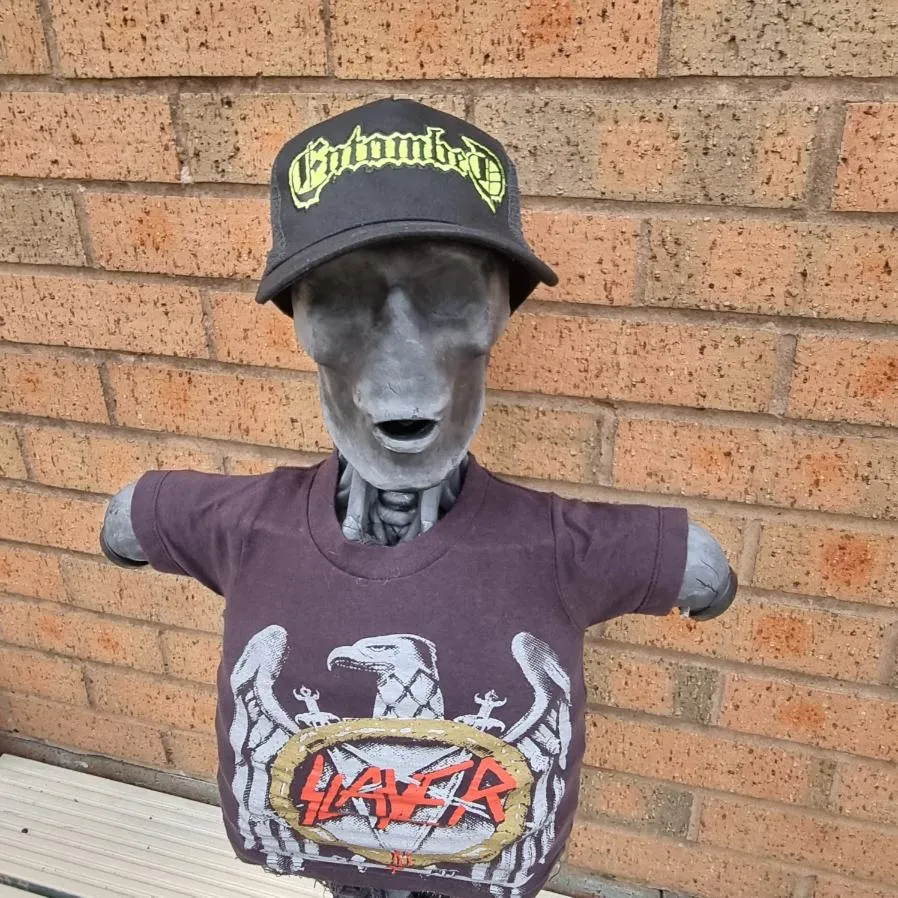 783punx-entombed-logo-glow-casquette-trucker-phosphorescente image 1