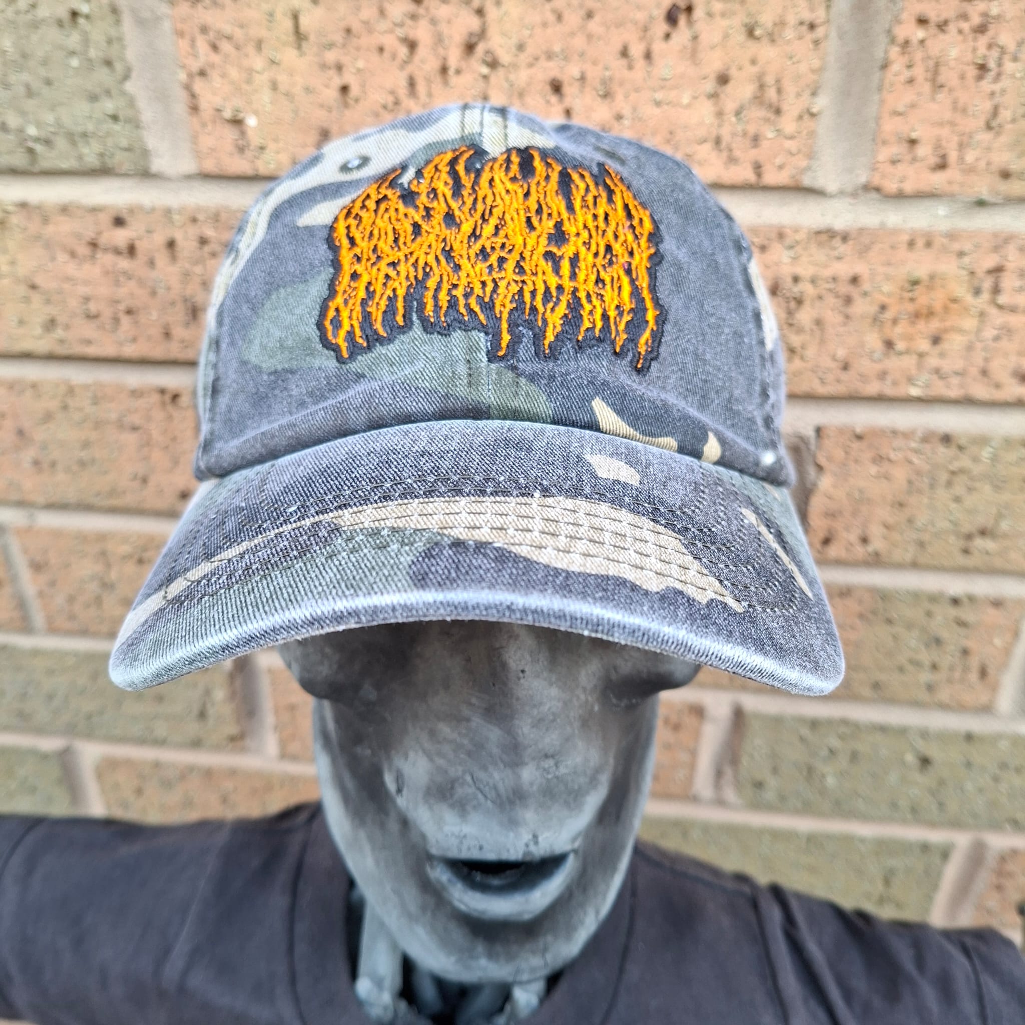 blood-incantation-casquette-dad-cap-camo-logo-orange image 3