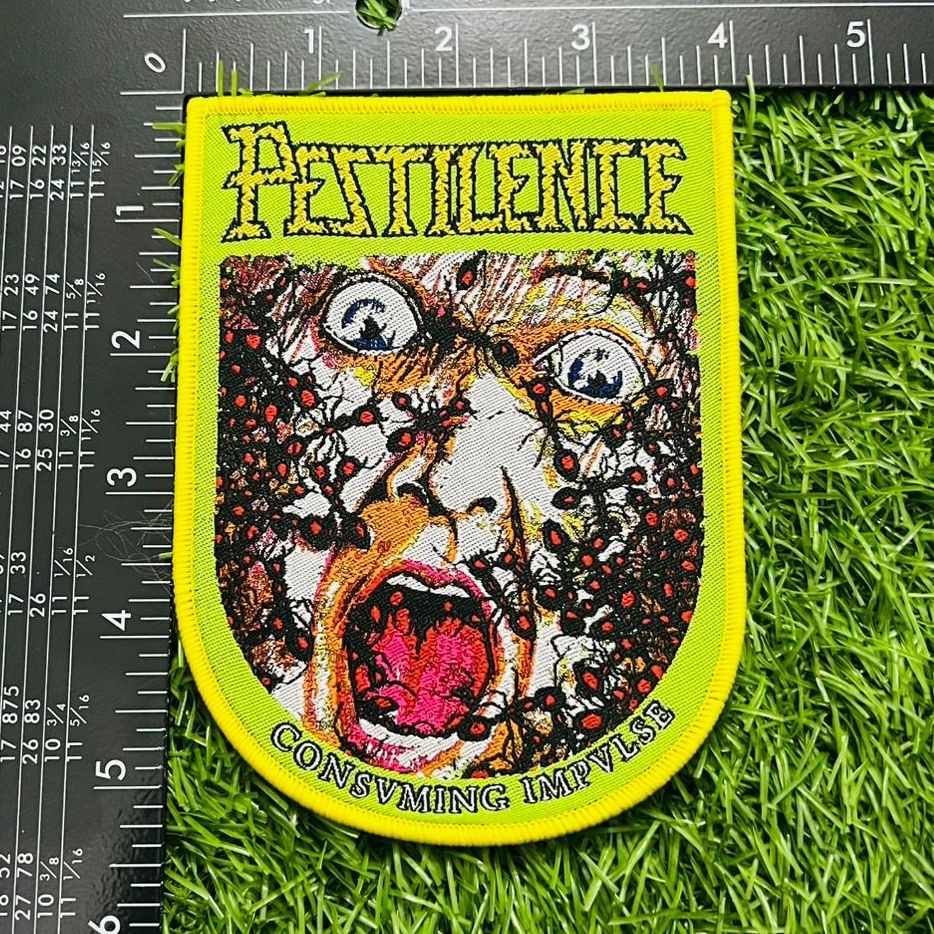 pestilence-consuming-impulse-patch-tiss-bordure-rouge image 6