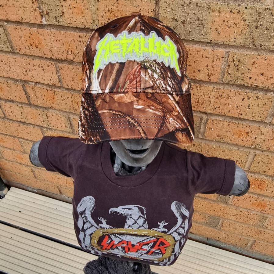 783punx-caps-metallica-splatter-casquette-camo-phosphorescente image 1