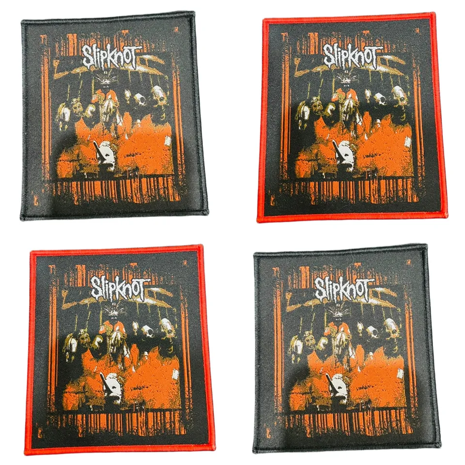 slipknot-woven-patch-cusson-tiss-bordure-rouge-logo image 1