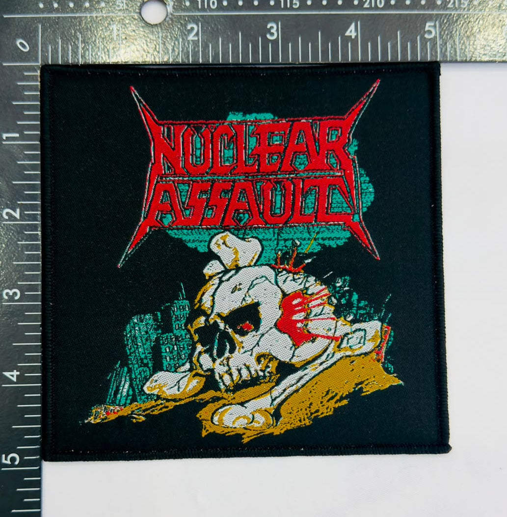 nuclear-assault-handle-with-care-1991-japan-tour-patch-tiss-bordure-noire image 3