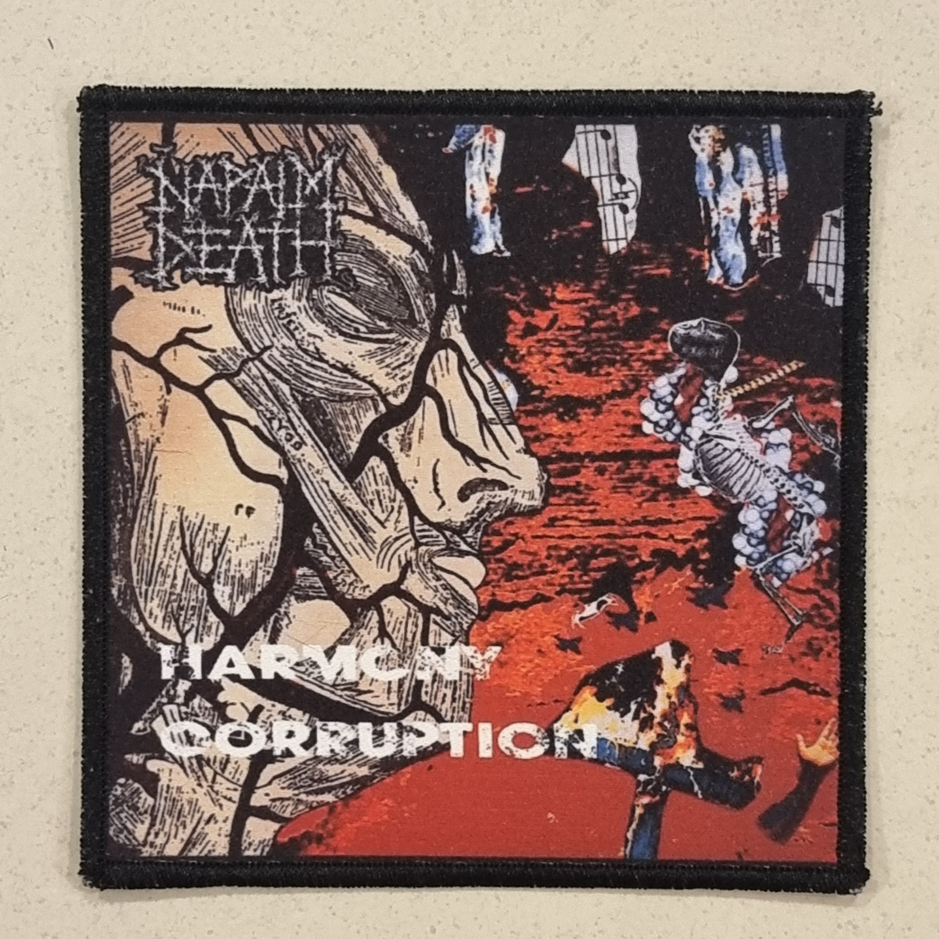 napalm-death-harmony-corruption-petit-patch-coudre image 1