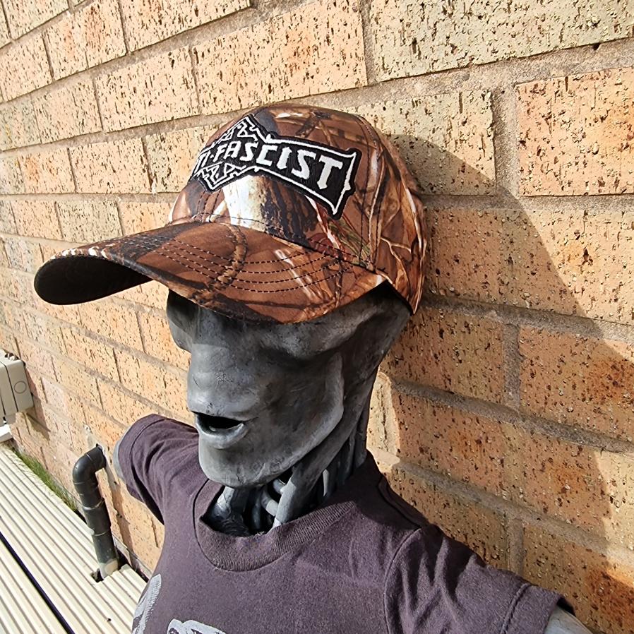 anti-fascist-bolt-thrower-tribute-casquette-camo-feuille image 3