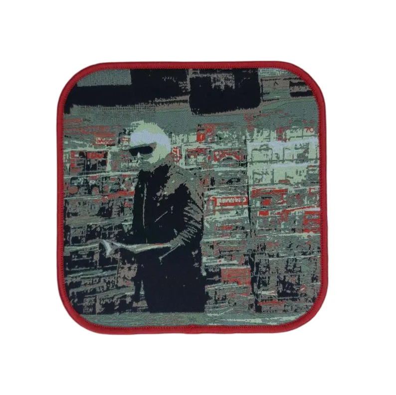 drab-majesty-modern-mirror-patch-tiss-thermocollant image 1