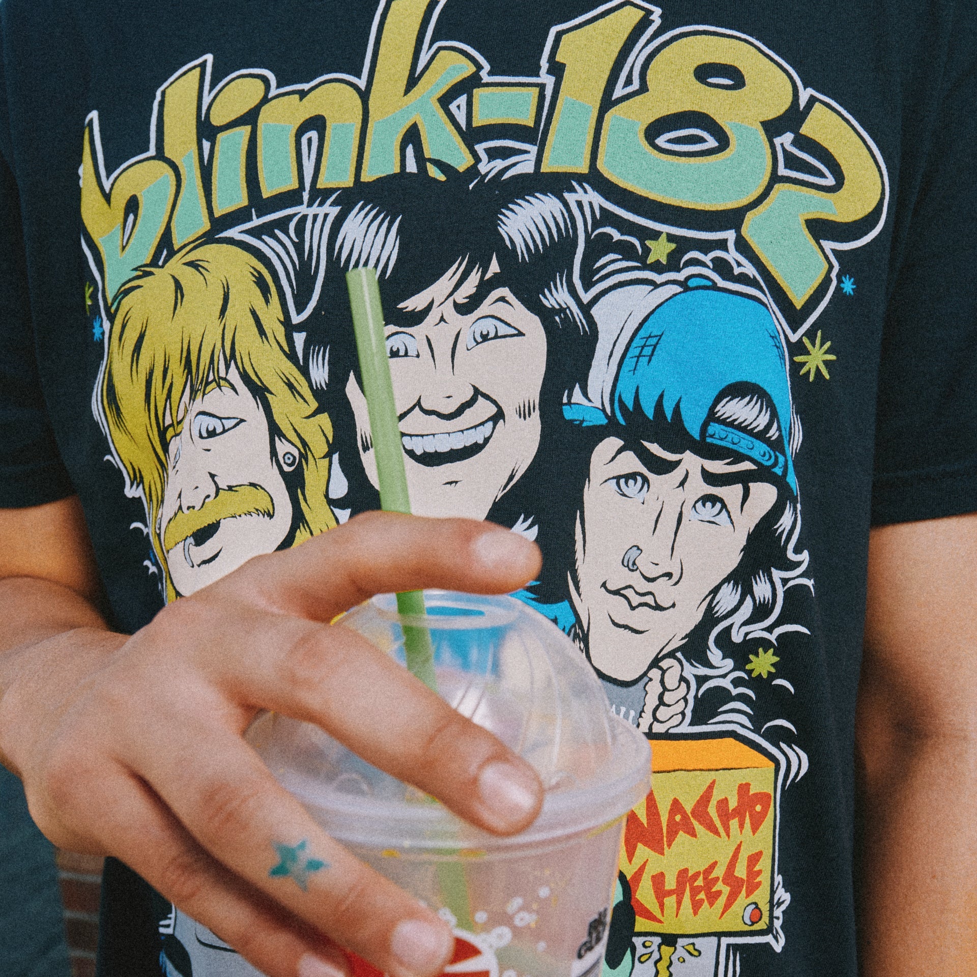 blink-182-7-11-take-it-to-eleven-tee-shirt-enfant-noir image 2