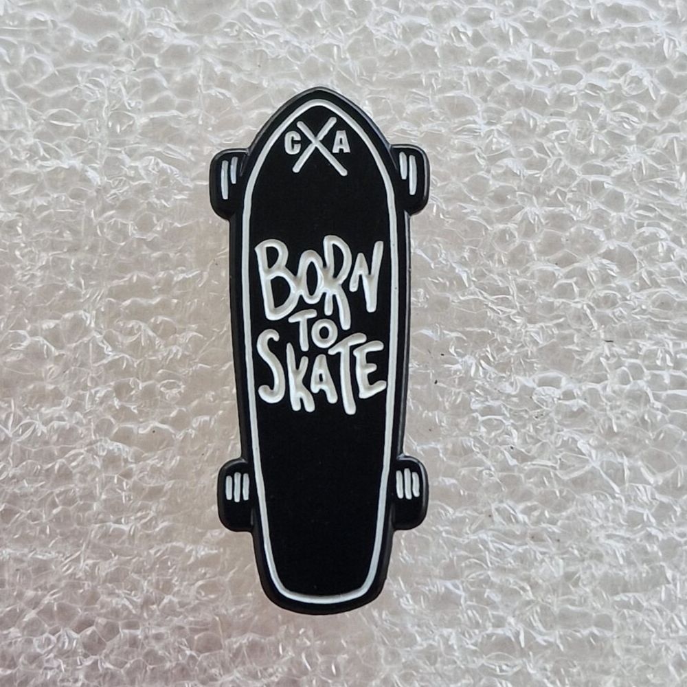 783punx-enamel-pins-born-to-skate-pin-mail-30-mm image 1