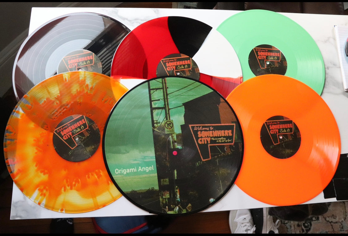 origami-angel-somewhere-city-vinyle-picture-disc-pochette-alt-stickers image 5
