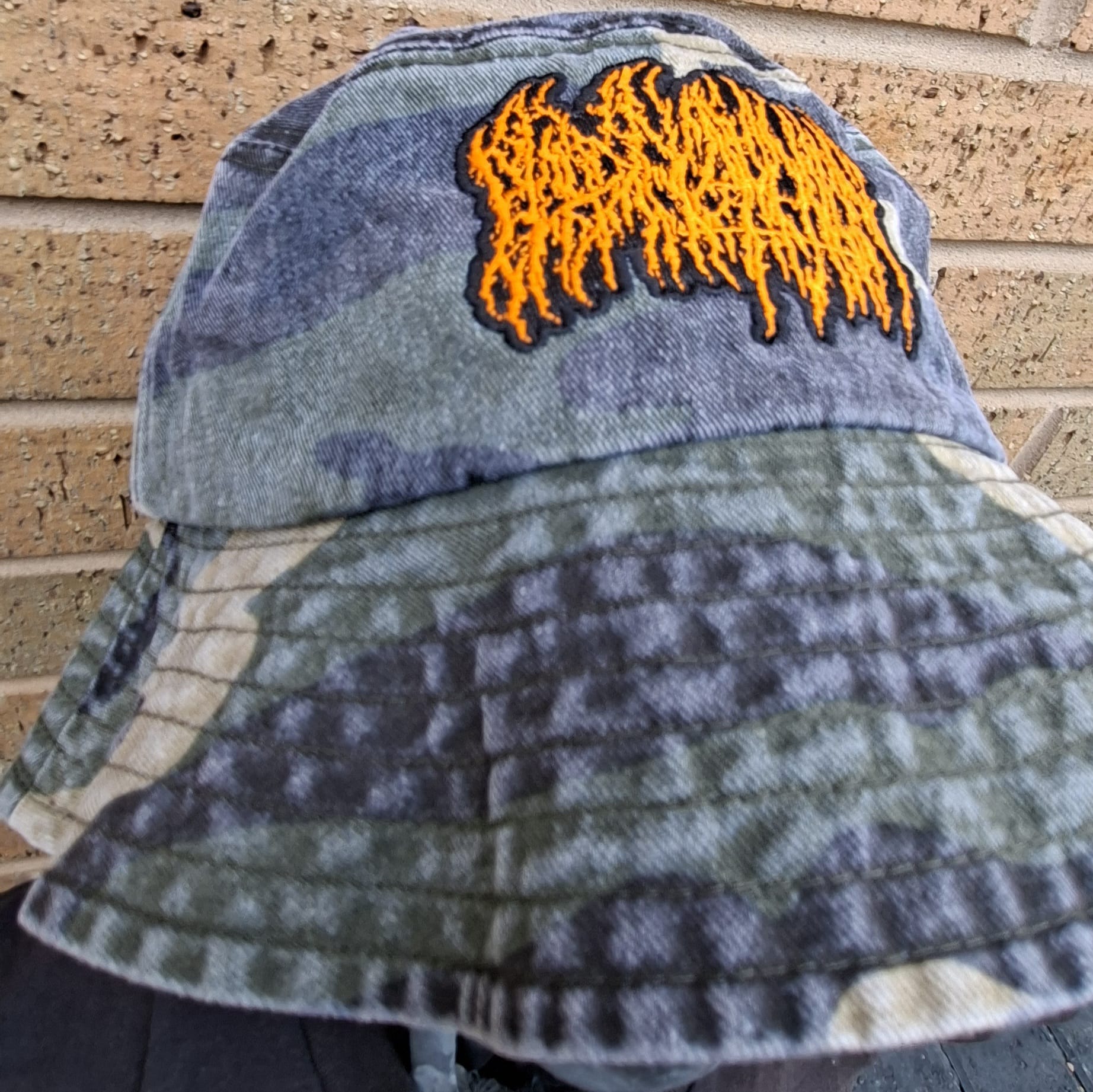 blood-incantation-logo-orange-bob-camo-vert-taille-unique image 2