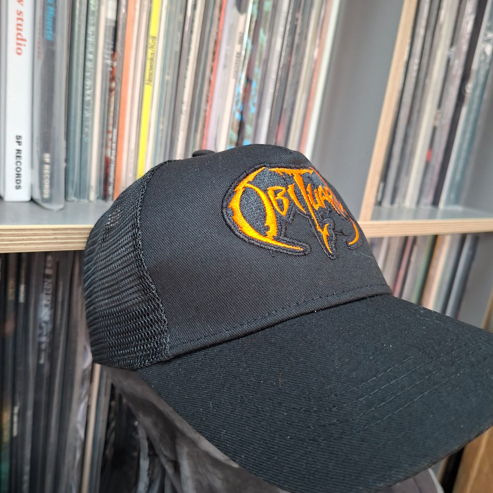 obituary-logo-casquette-trucker-orange image 2