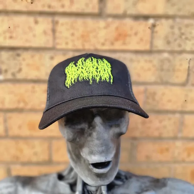 blood-incantation-casquette-trucker-logo-phosphorescent image 1