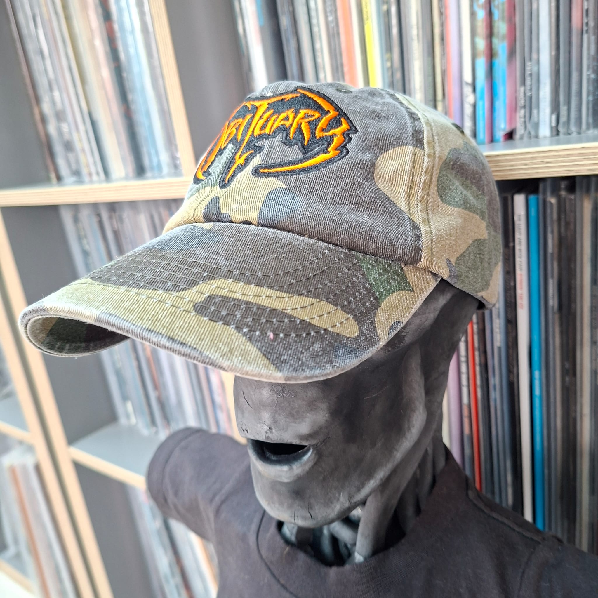 obituary-logo-casquette-dad-cap-camo-vert-logo-orange image 5