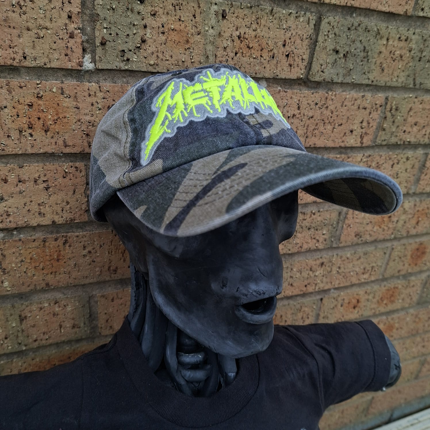 metallica-splatter-logo-casquette-camo-vert-phosphorescent image 4