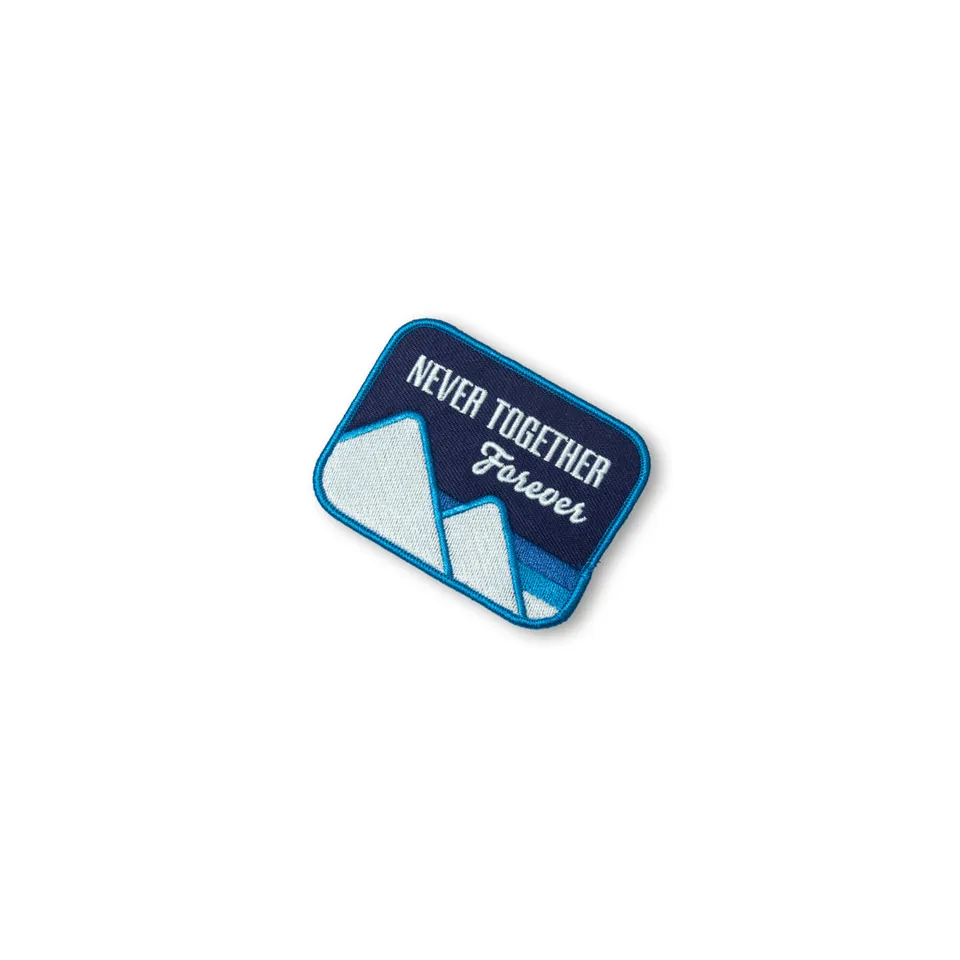 owen-never-together-forever-patch-cusson-coudre image 1