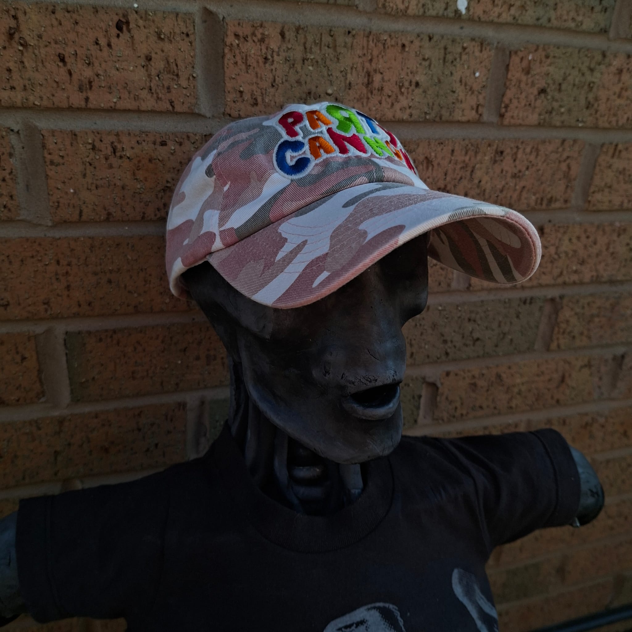 party-cannon-logo-glow-casquette-dad-cap-camo-rose image 5