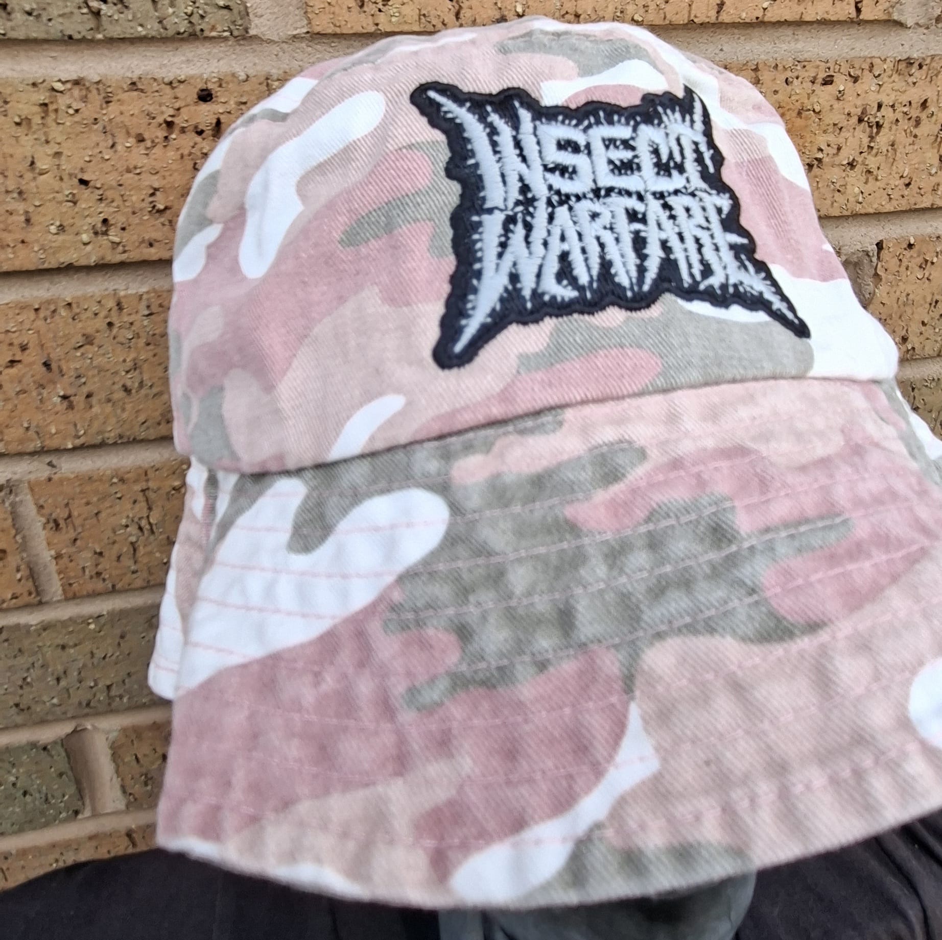 insect-warfare-logo-bob-bucket-hat-camo-rose-phosphorescent image 2