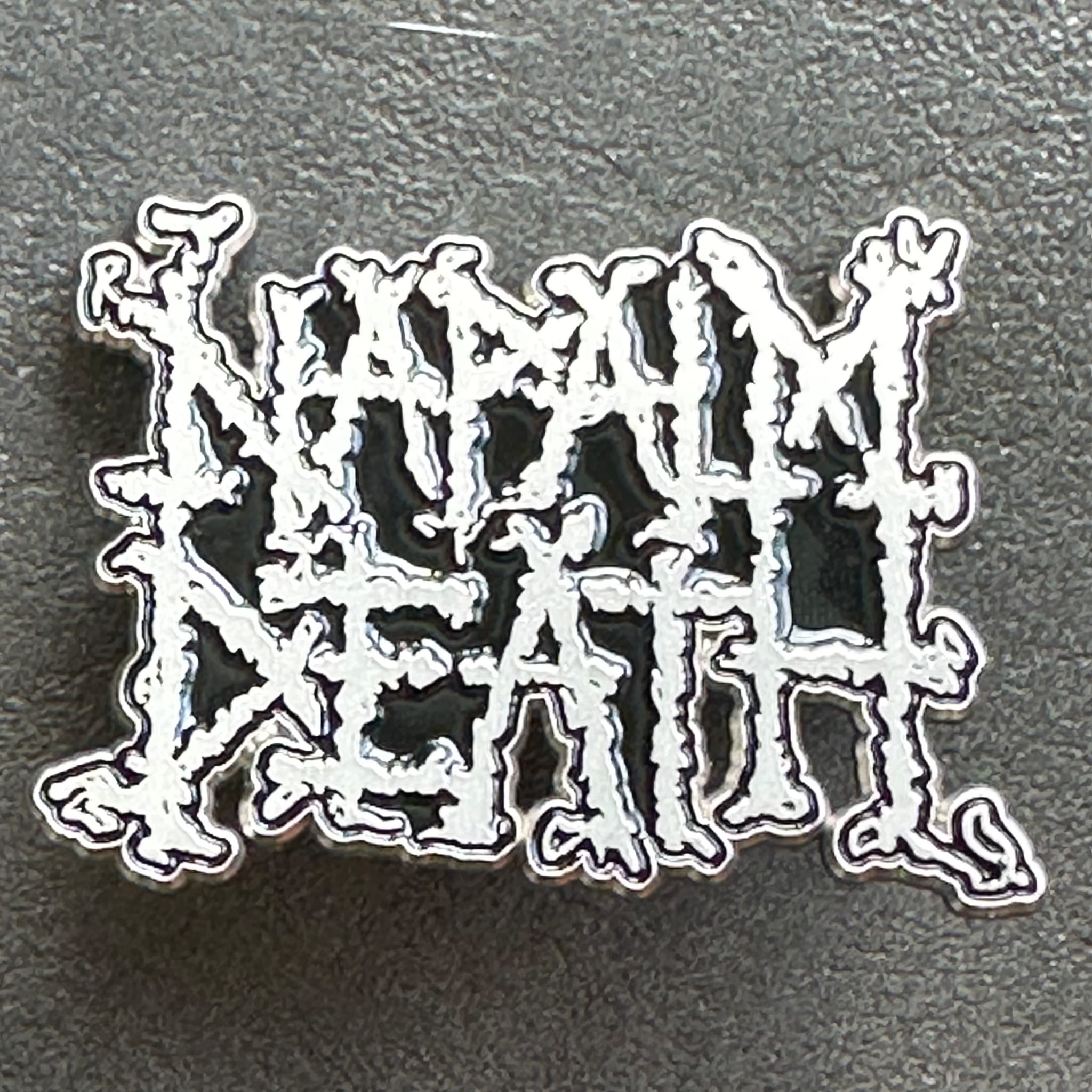 napalm-death-logo-pin-s-mail-55x40-mm image 1
