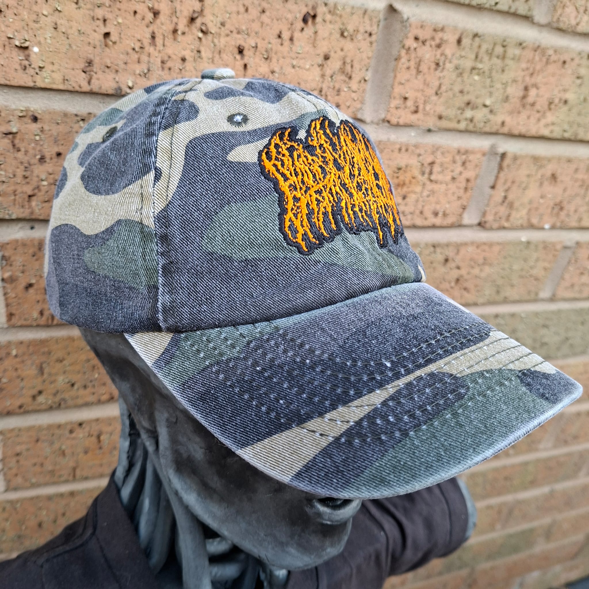 blood-incantation-casquette-dad-cap-camo-logo-orange image 4