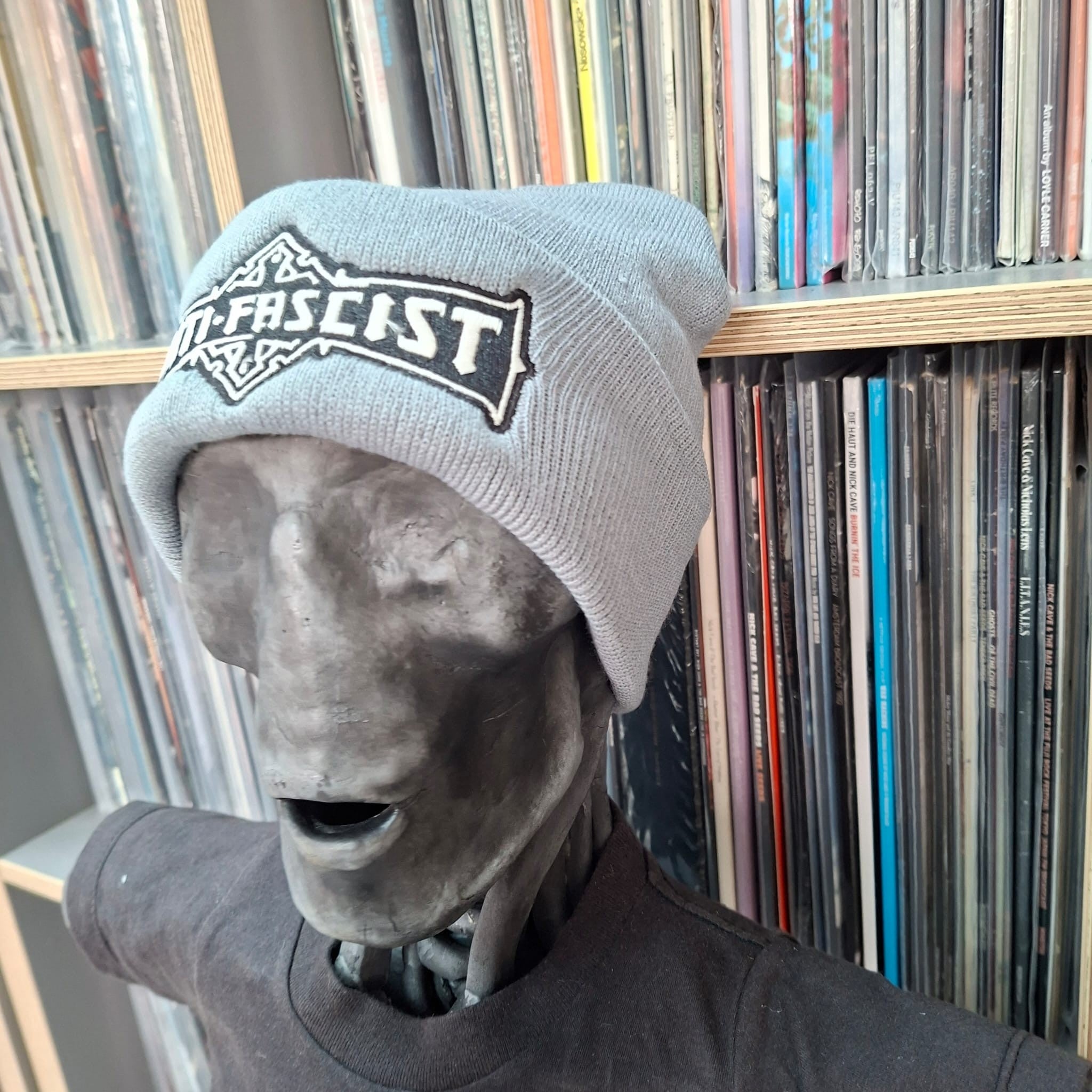 783punx-anti-fascist-bolt-thrower-beanie-bonnet-gris-phosphorescent image 2
