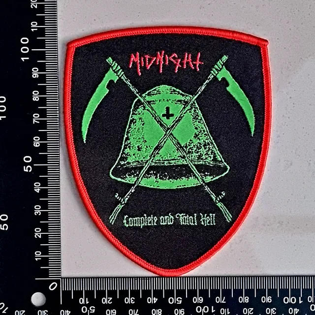 midnight-complete-and-total-hell-patch-tiss-bordure-rouge image 1