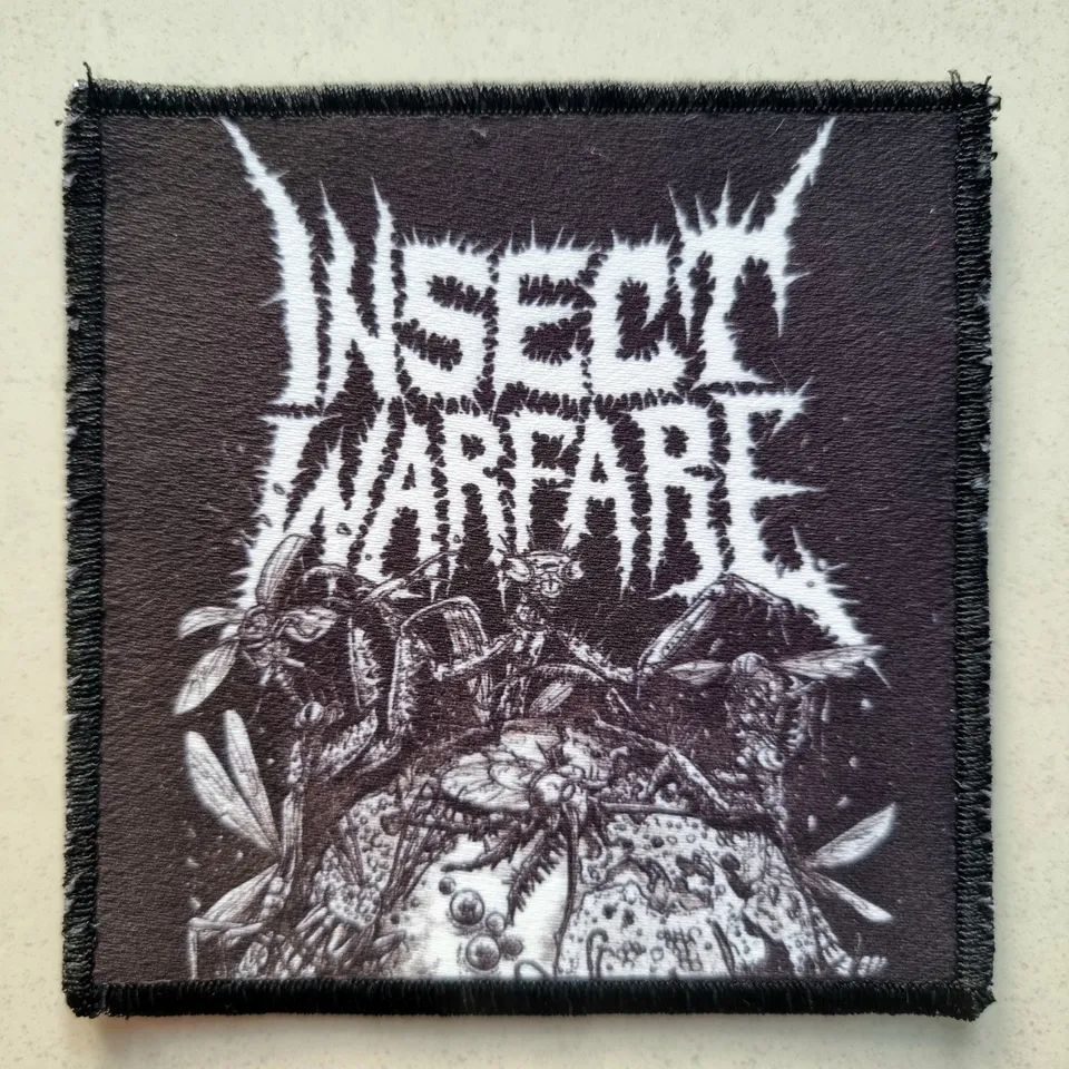 insect-warfare-at-war-with-grindcore-patch-cusson-coudre image 1