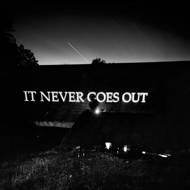 the-hotelier-it-never-goes-out-cd-rock-ind image 1