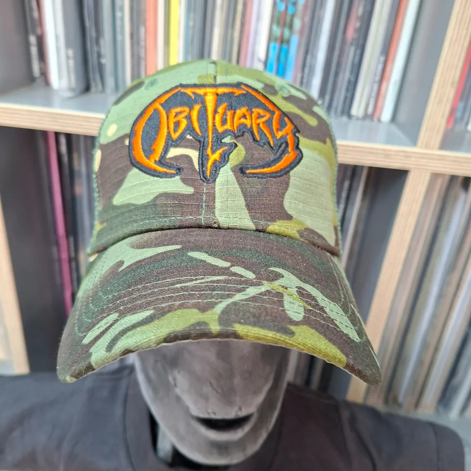 obituary-logo-orange-casquette-trucker-camo-vert image 1