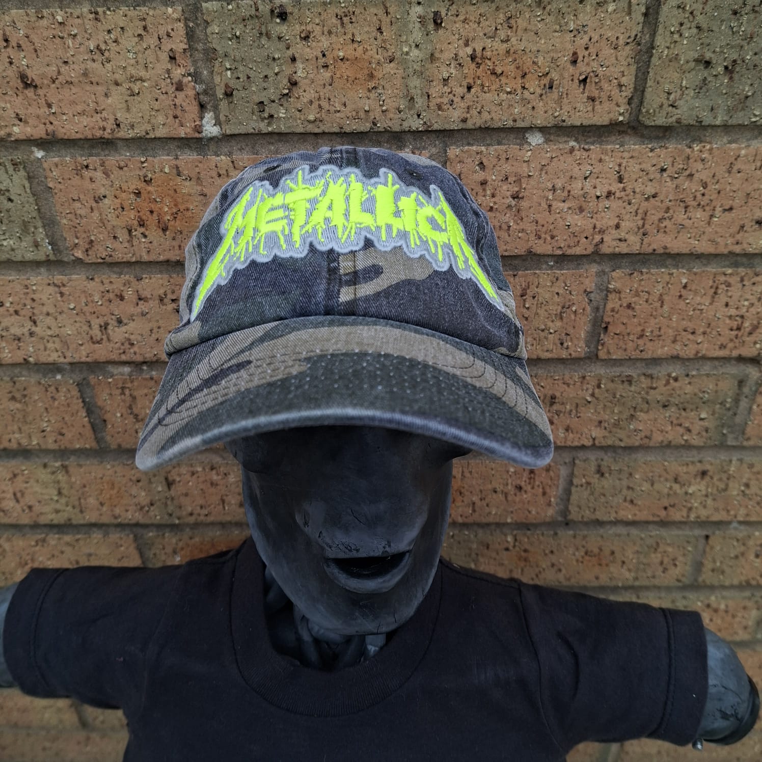 metallica-splatter-logo-casquette-camo-vert-phosphorescent image 5