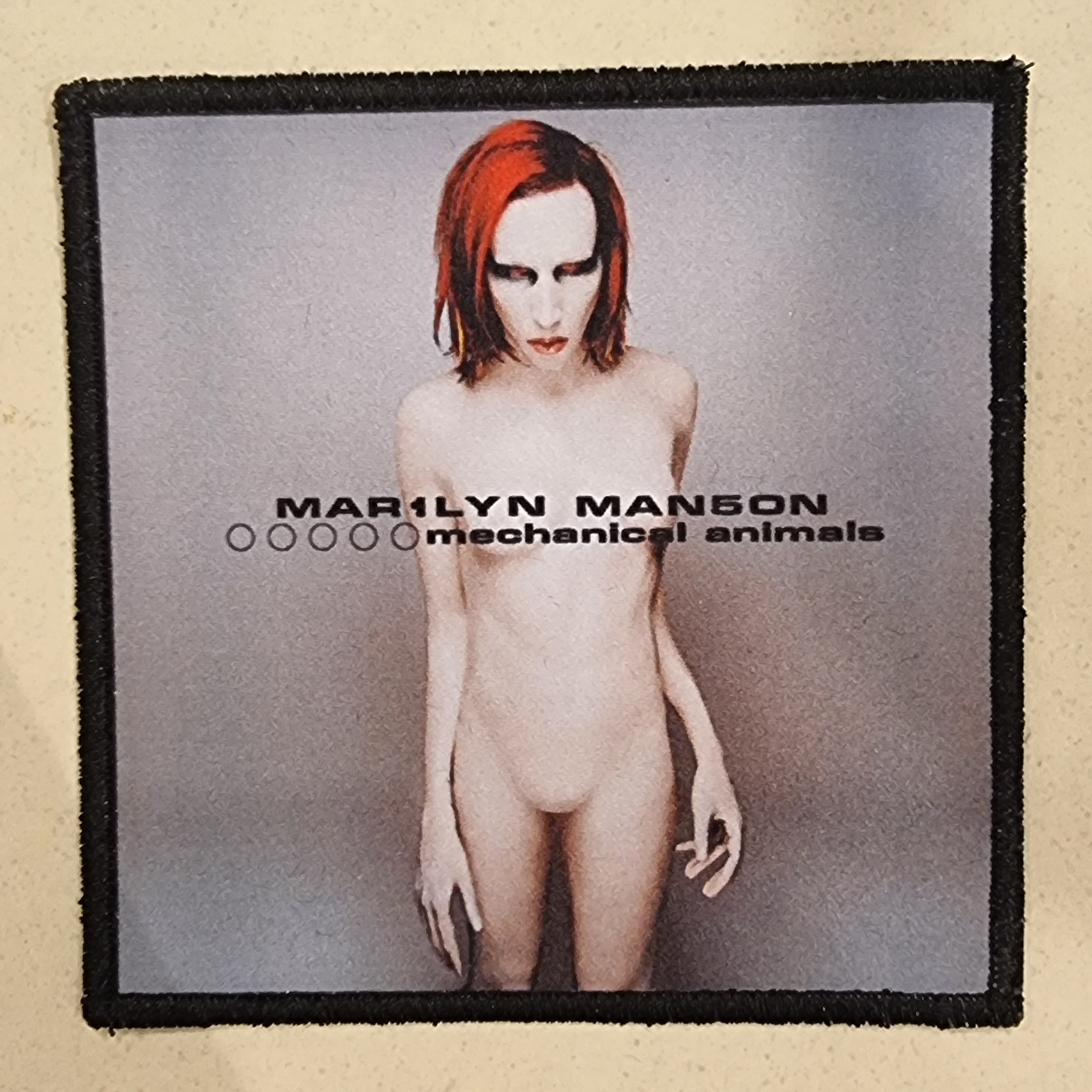 marilyn-manson-mechanical-animals-petit-patch-tissu-coudre image 1