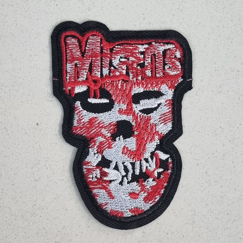 misfits-skull-red-patch-thermocollant-rouge image 1