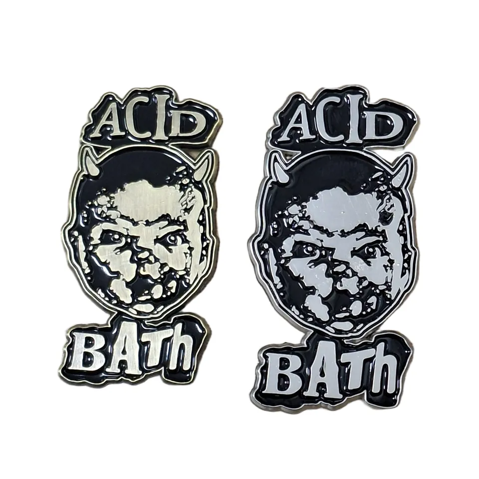 acid-bath-screams-butterfly-pin-mail-nickel-mat-58mm image 1