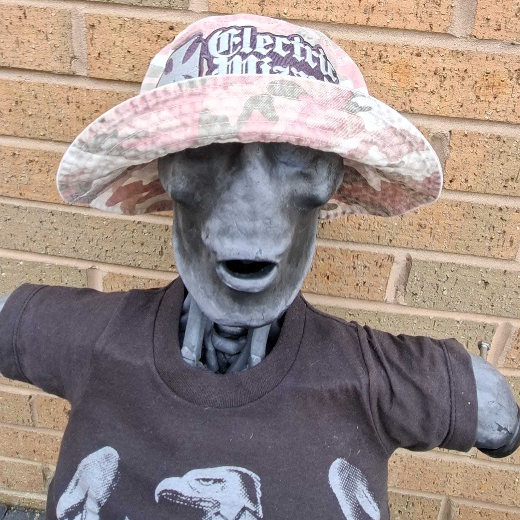 electric-wizard-logo-bob-bucket-hat-camo-rose-phosphorescent image 3