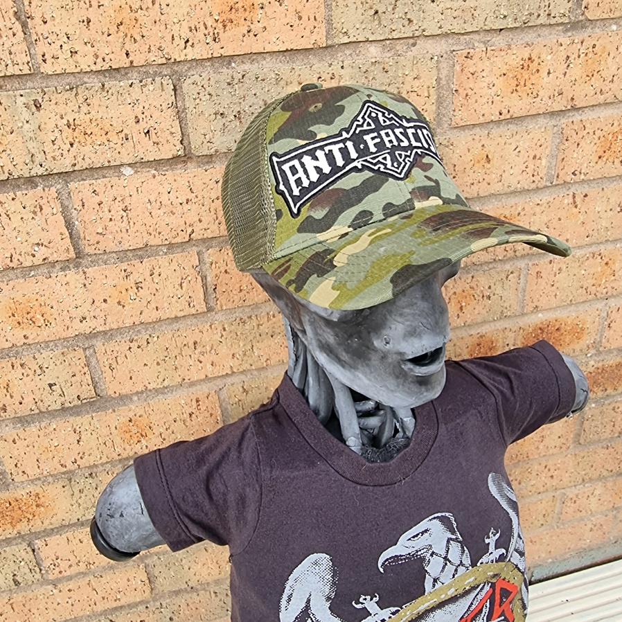 783punx-anti-fascist-bolt-thrower-casquette-trucker-camo image 2