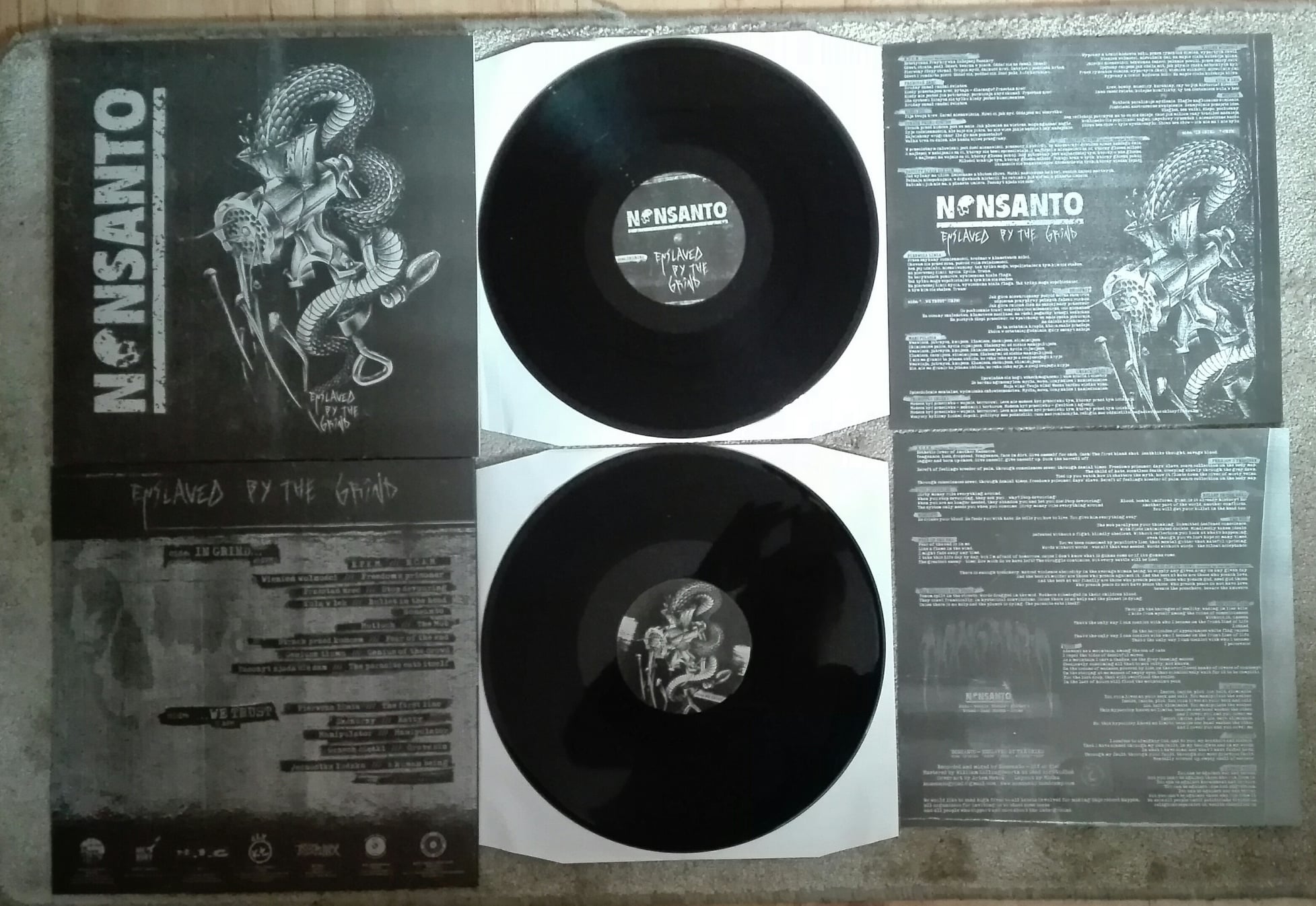 nonsanto-enslaved-by-the-grind-lp-vinyle-noir-tirage-349 image 2