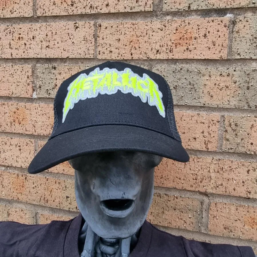 metallica-casquette-trucker-logo-splatter-phosphorescent-jaune image 1