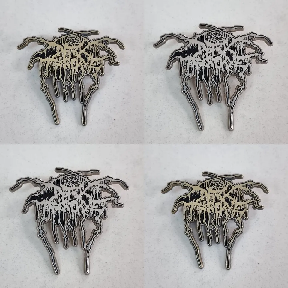 darkthrone-logo-pin-mail-black-metal-laiton-antique image 1