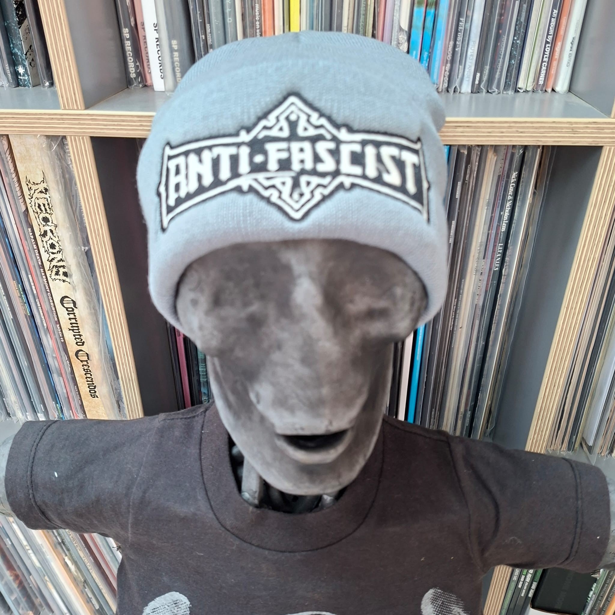 783punx-anti-fascist-bolt-thrower-beanie-bonnet-gris-phosphorescent image 1