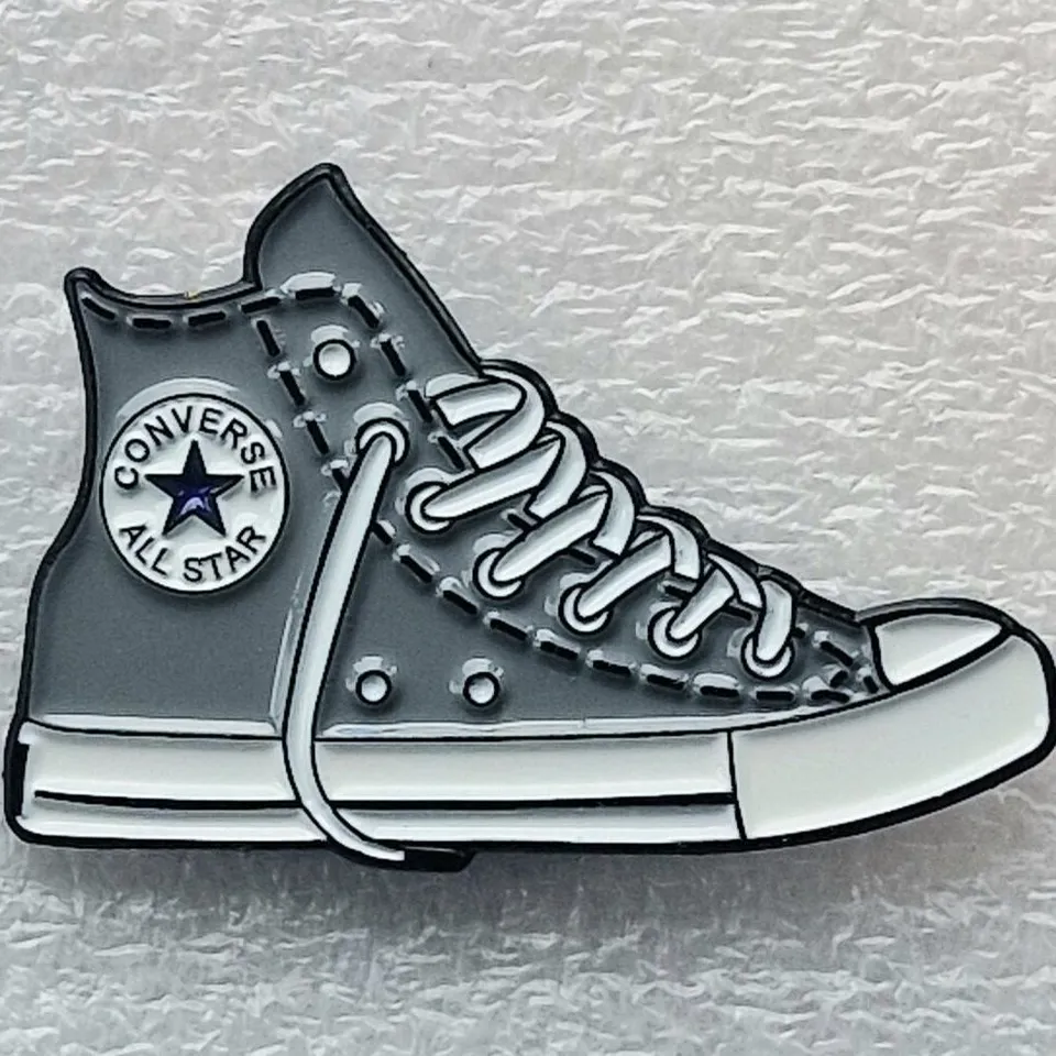 converse-pin-s-mail-small-gris-logo image 1