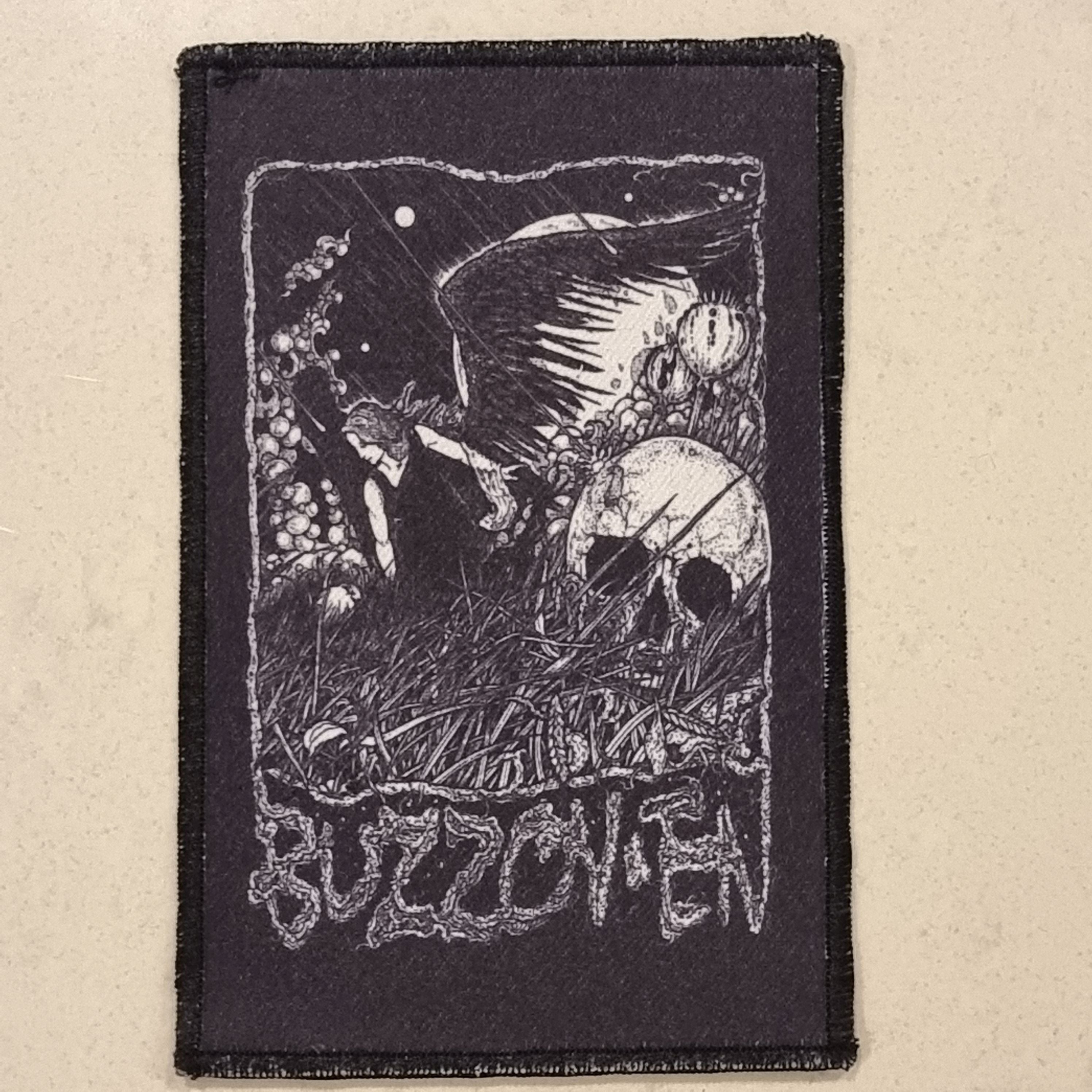 buzzov-en-apocalyptic-angel-patch-tiss-coudre image 1